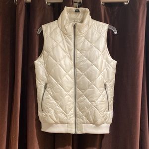 PATAGONIA Prow Bomber Puffer Vest Dyno White